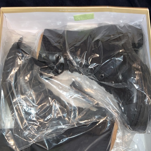 Michael Michael Kors Brea Bootie - Picture 4 of 4